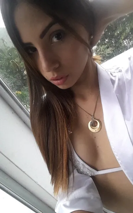 Irmak - Barbaros VIP Escort Bayan Modeli - Gerçek Fotoğraflı İlan
